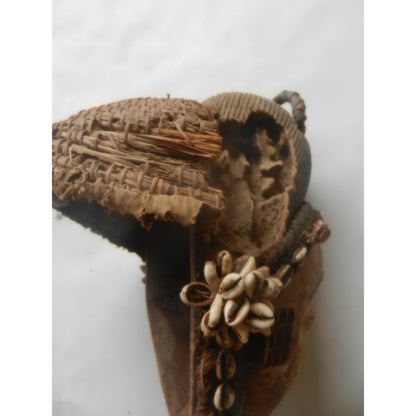 Punu Mukudj White Mask – Gabon, Carved Wood With Kaolin And Cowrie Shells, 28 Cm
