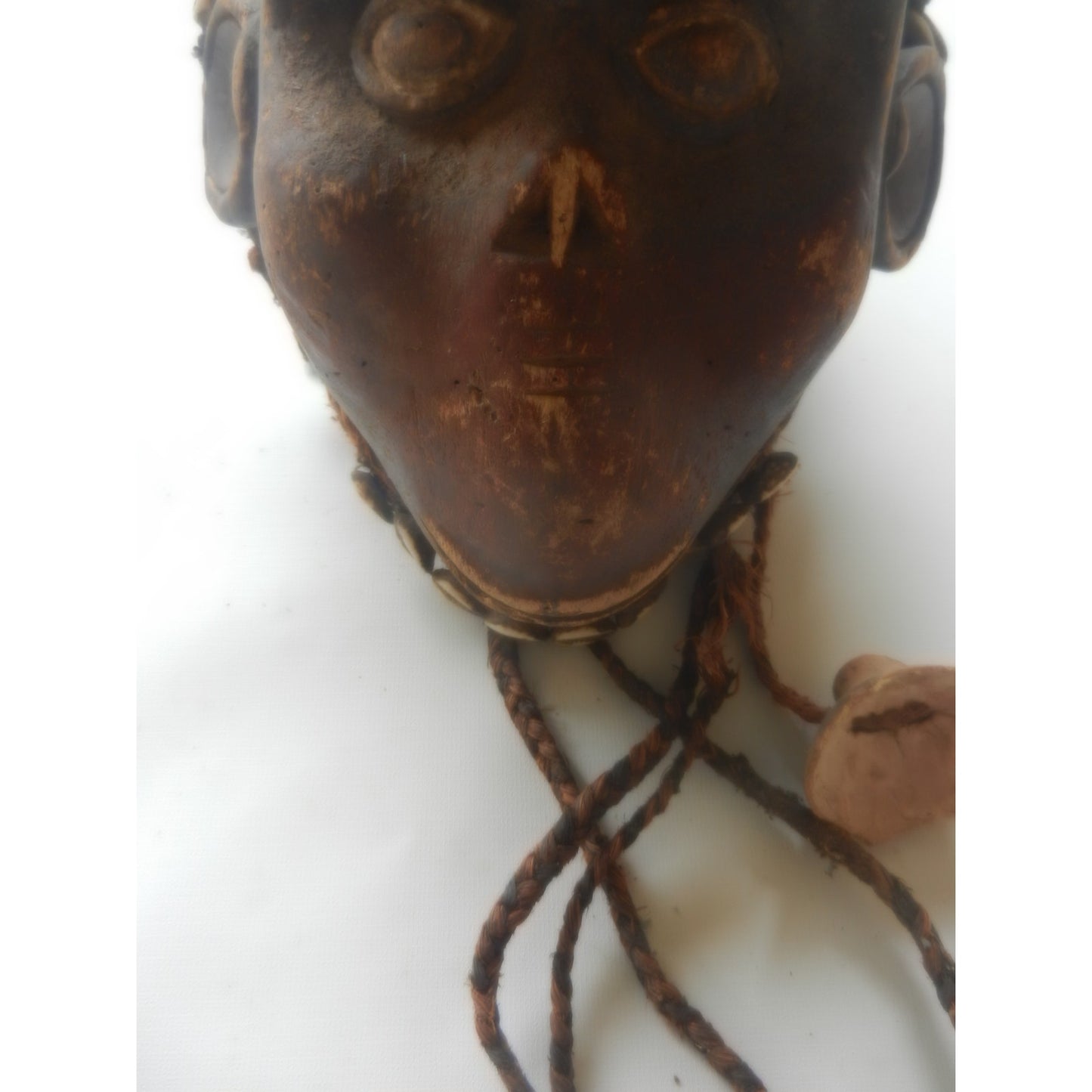 Pende Mbuya-Style Mask – Dr Congo, Carved Wood With Cowrie Shell Trim, 26 X 11 Cm