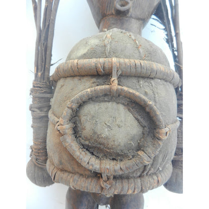 Original Yaka Punbu Animist Statue DR Congo African tribal art