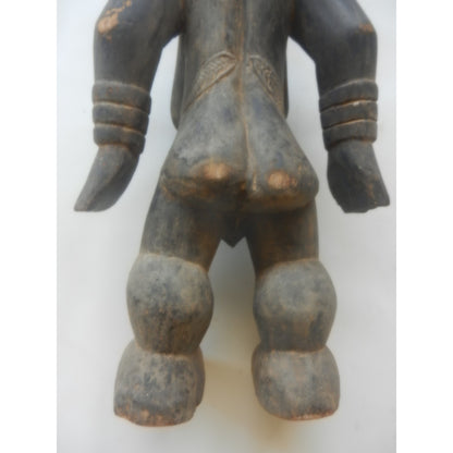 Yaka Ceremonial Maternity Figure — DR Congo - African tribal art