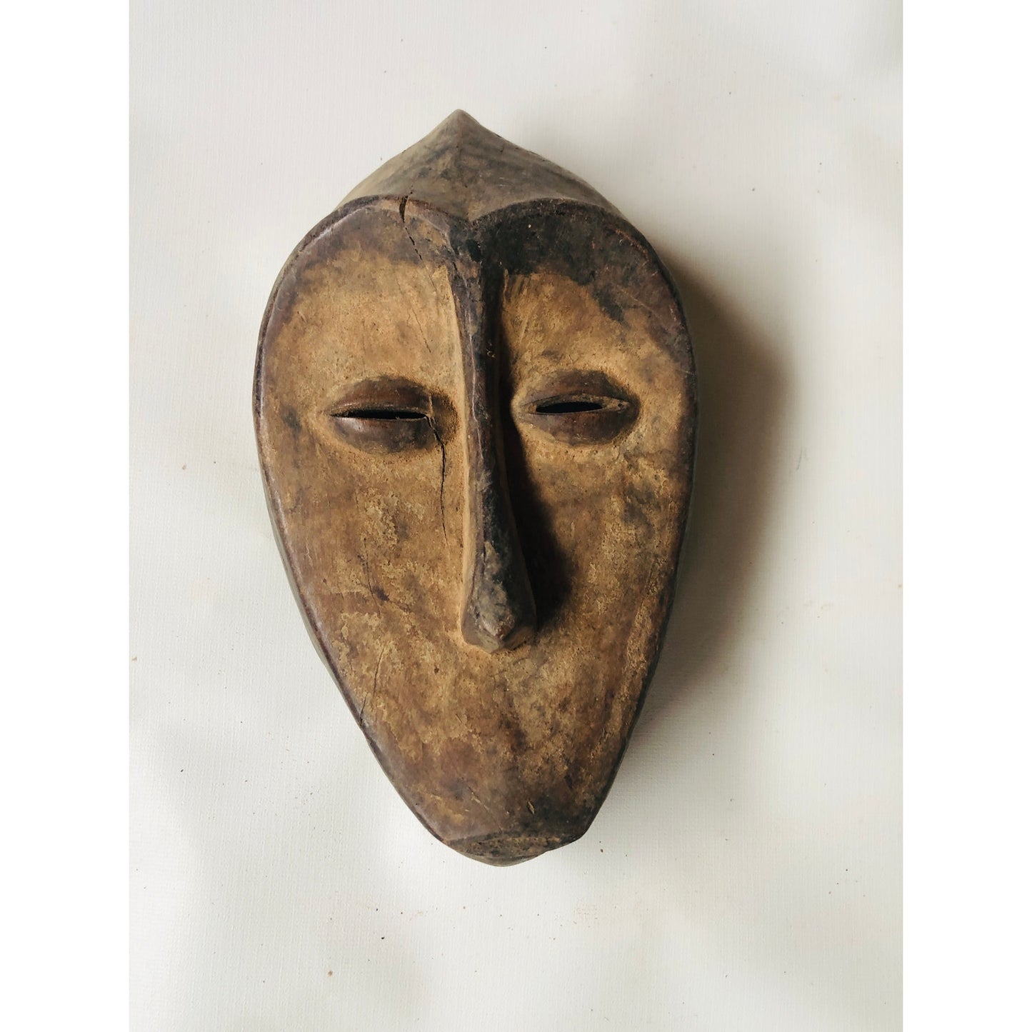 Minimalist Kwele Ekuk Forest Spirit Mask (Gabon/Congo) – 42 cm