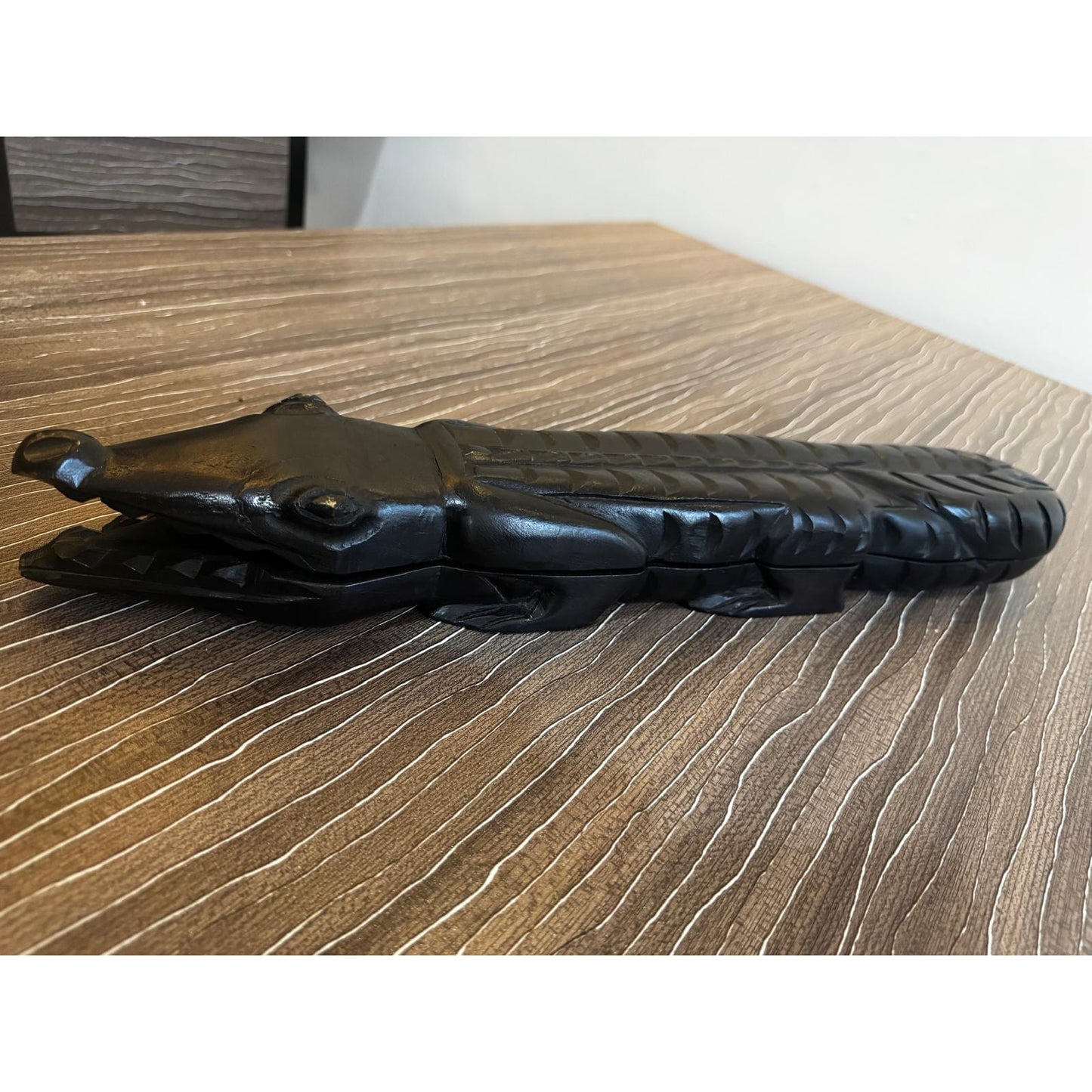 Crocodile-Form Awalé (Mancala) Game Board – Carved Wood
