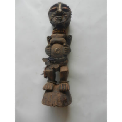 Kongo Ceremonial Nikisi Power Figure– Dr Congo, Carved Wood With Mirror And Beadwork